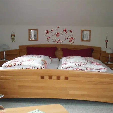 Homestay Gaestehaus Waldblick *