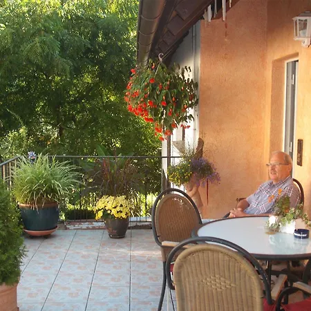 Gaestehaus Waldblick Homestay