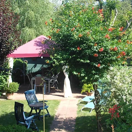 Homestay Gaestehaus Waldblick *