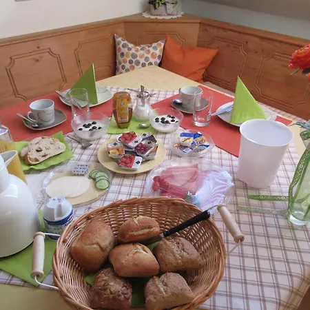 Gaestehaus Waldblick * Ettenheimmunster